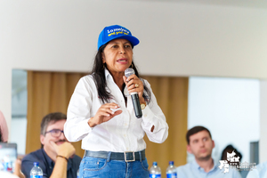 Mal tiempo impidi&oacute; visita de &Aacute;lvaro Uribe y Paloma Valencia del Centro Democr&aacute;tico a Buenaventura