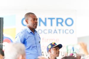 Mal tiempo impidi&oacute; visita de &Aacute;lvaro Uribe y Paloma Valencia del Centro Democr&aacute;tico a Buenaventura