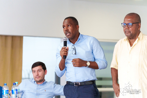 Mal tiempo impidi&oacute; visita de &Aacute;lvaro Uribe y Paloma Valencia del Centro Democr&aacute;tico a Buenaventura