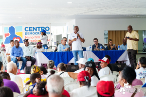 Mal tiempo impidi&oacute; visita de &Aacute;lvaro Uribe y Paloma Valencia del Centro Democr&aacute;tico a Buenaventura