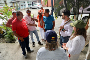 La Ministra del Transporte anuncia plan de choque para agilizar la log&iacute;stica portuaria en Buenaventura