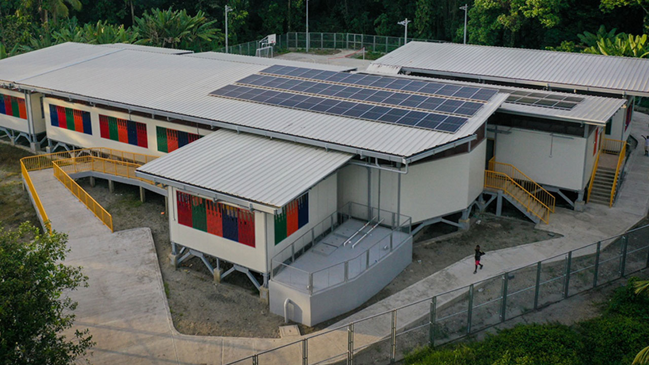 Buenaventura estrena sede educativa rural con tecnolog&iacute;a solar mientras avanzan 24 proyectos por $ 75 mil millones