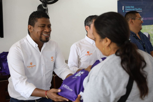 M&aacute;s de 50 mujeres rurales inician formaci&oacute;n en maquinaria con la Concesionaria Uni&oacute;n Vial y el SENA Valle