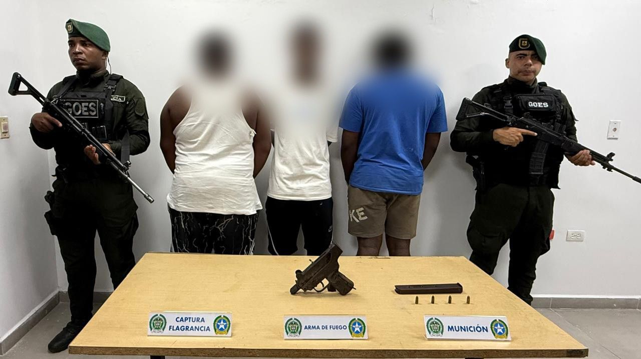 Polic&iacute;a captura a seis personas y aprehende a dos menores en operativos contra estructuras criminales en Buenaventura