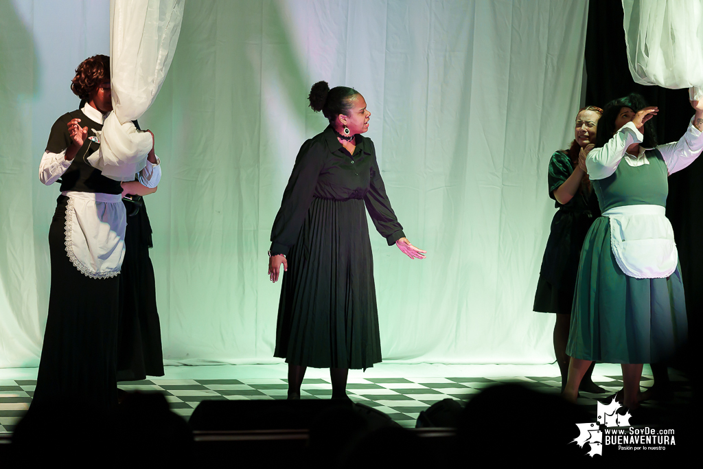 Inici&oacute; la temporada de teatro "Mar Adentro" de la Univalle Seccional Pac&iacute;fico en Buenaventura con la obra "La Casa de Bernarda Alba"