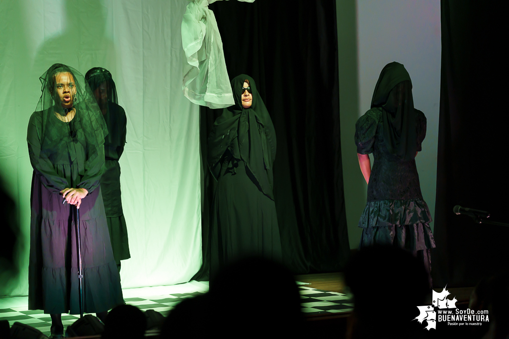 Inici&oacute; la temporada de teatro "Mar Adentro" de la Univalle Seccional Pac&iacute;fico en Buenaventura con la obra "La Casa de Bernarda Alba"