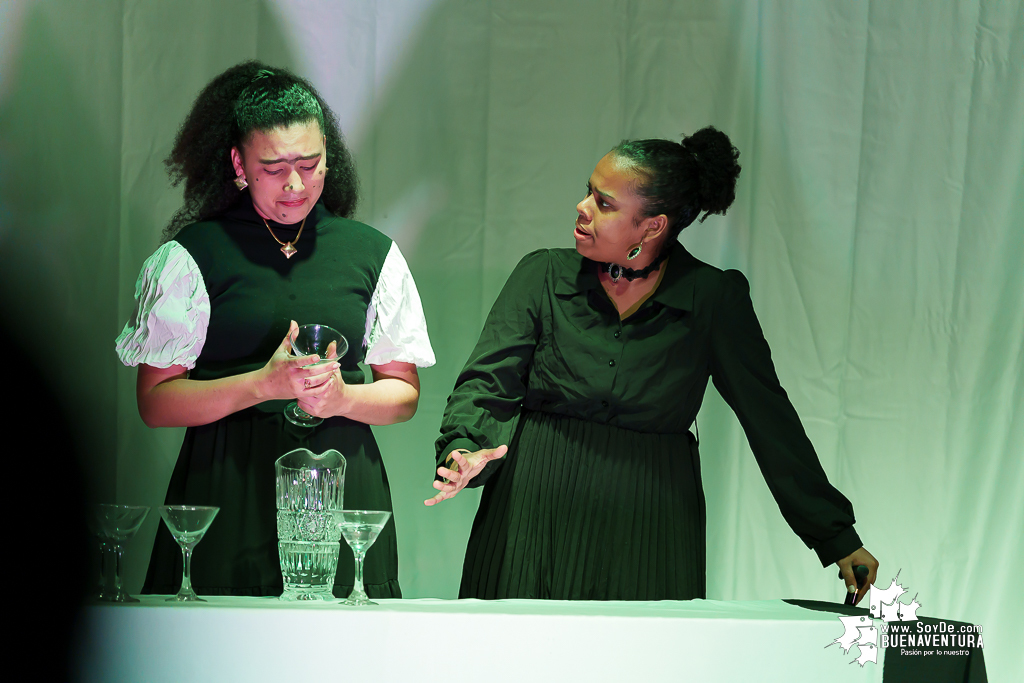Inici&oacute; la temporada de teatro "Mar Adentro" de la Univalle Seccional Pac&iacute;fico en Buenaventura con la obra "La Casa de Bernarda Alba"
