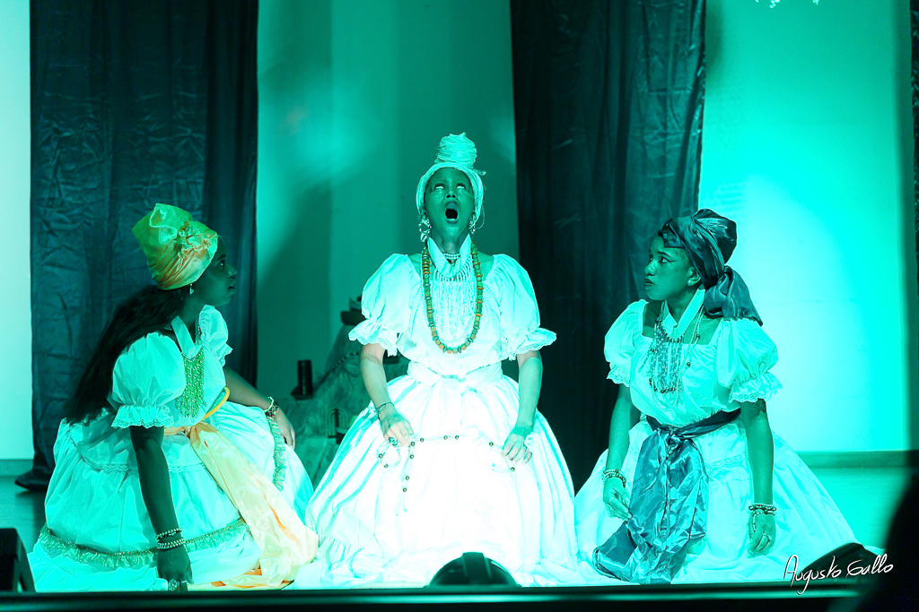 &Eacute;xito de &ldquo;Sortilegio II&rdquo; en la Temporada de Teatro Mar Adentro de Univalle Seccional Pac&iacute;fico 