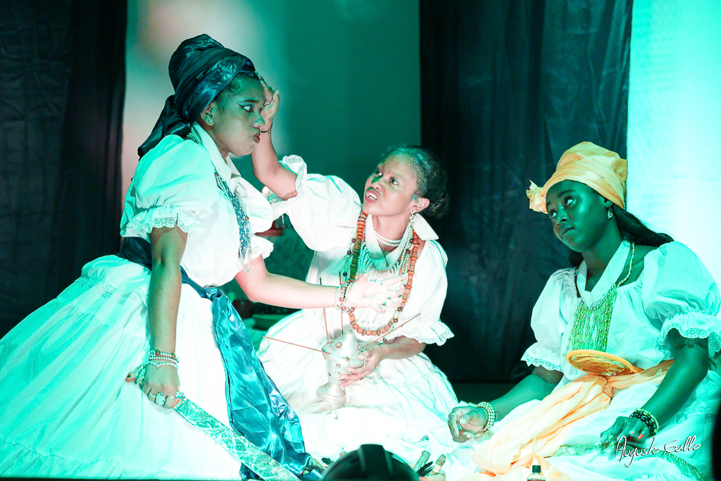 &Eacute;xito de &ldquo;Sortilegio II&rdquo; en la Temporada de Teatro Mar Adentro de Univalle Seccional Pac&iacute;fico 