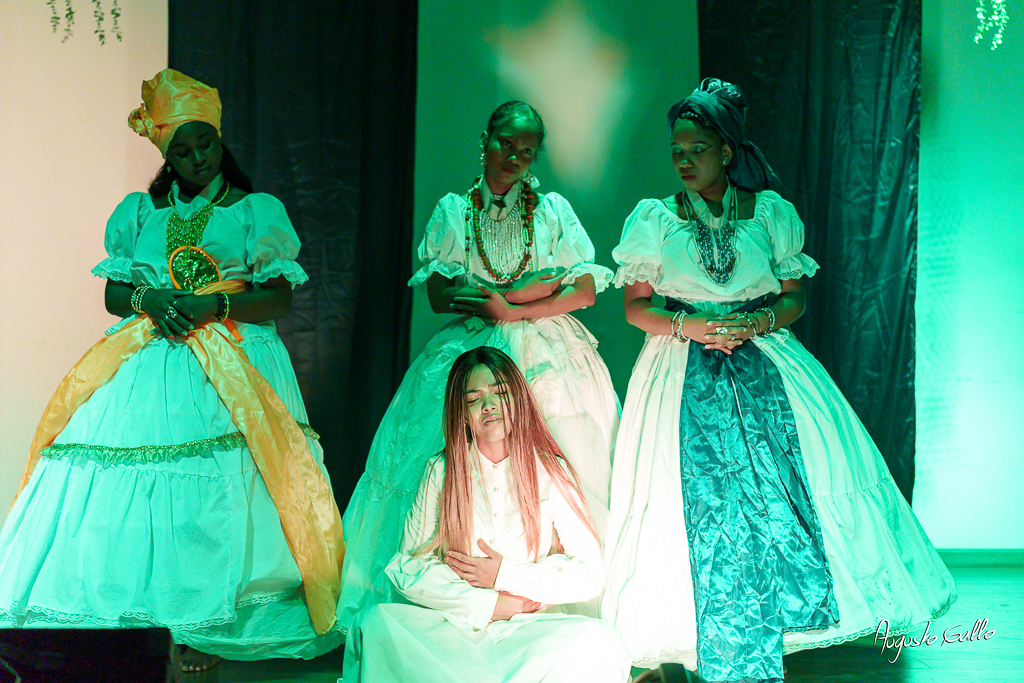 &Eacute;xito de &ldquo;Sortilegio II&rdquo; en la Temporada de Teatro Mar Adentro de Univalle Seccional Pac&iacute;fico 