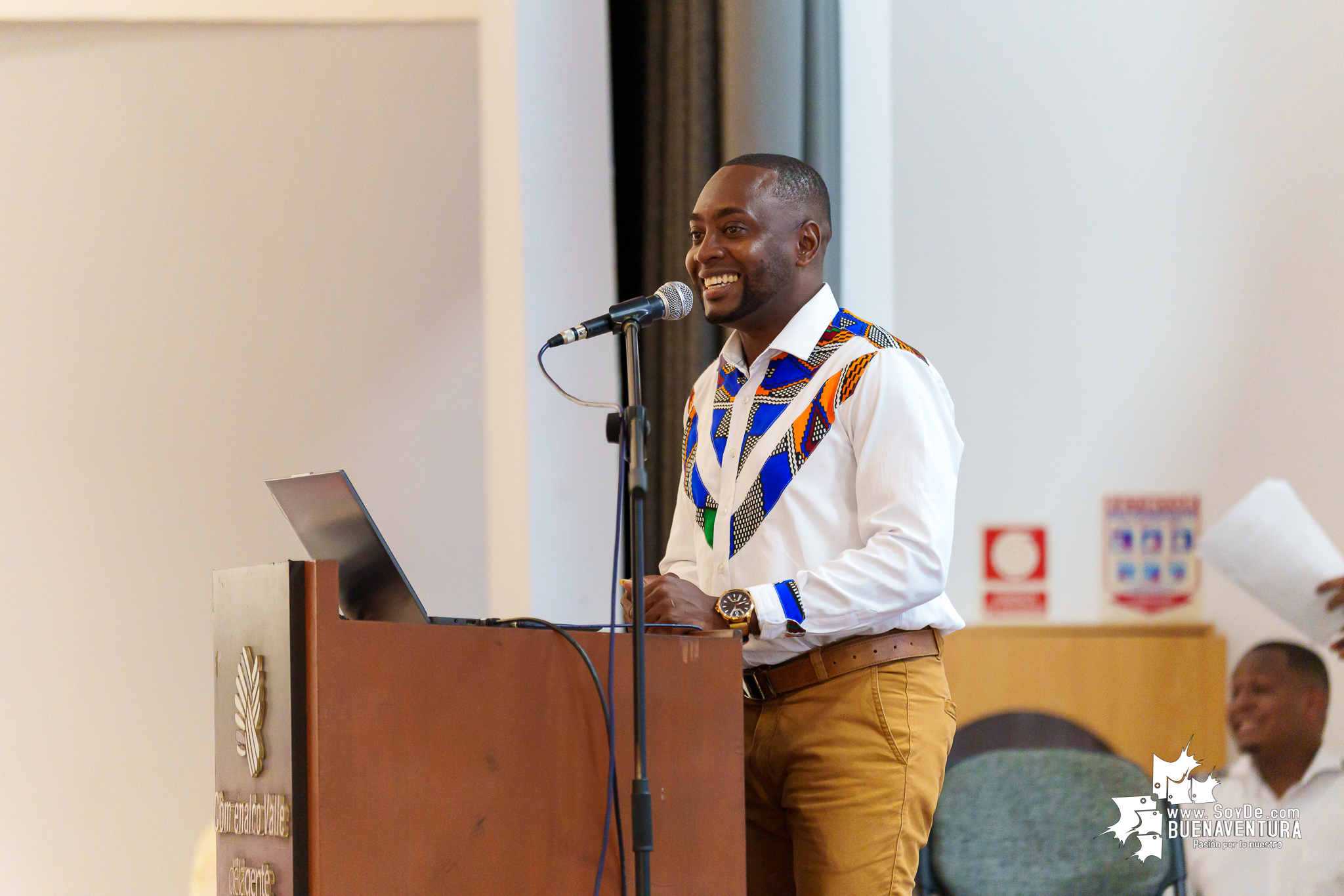 Buenaventura exalta el legado de Mary Grueso Romero con la Medalla al M&eacute;rito Roberto Lozano Batalla