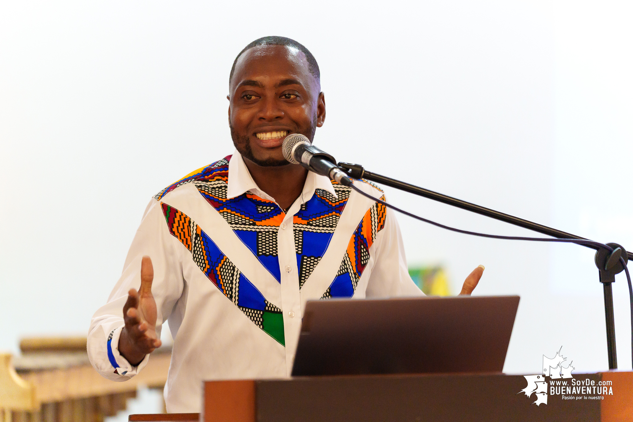 Buenaventura exalta el legado de Mary Grueso Romero con la Medalla al M&eacute;rito Roberto Lozano Batalla