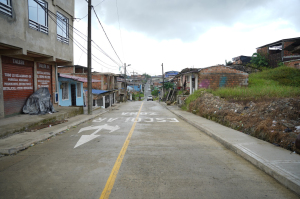 La Secretar&iacute;a de Infraestructura Vial de Buenaventura verific&oacute; siete obras de pavimentaci&oacute;n culminadas en diferentes barrios de la ciudad