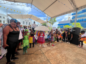 Buenaventura celebr&oacute; el D&iacute;a de la Ni&ntilde;ez con desfile cultural 