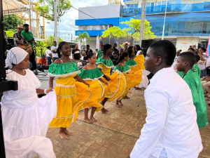Buenaventura celebr&oacute; el D&iacute;a de la Ni&ntilde;ez con desfile cultural 