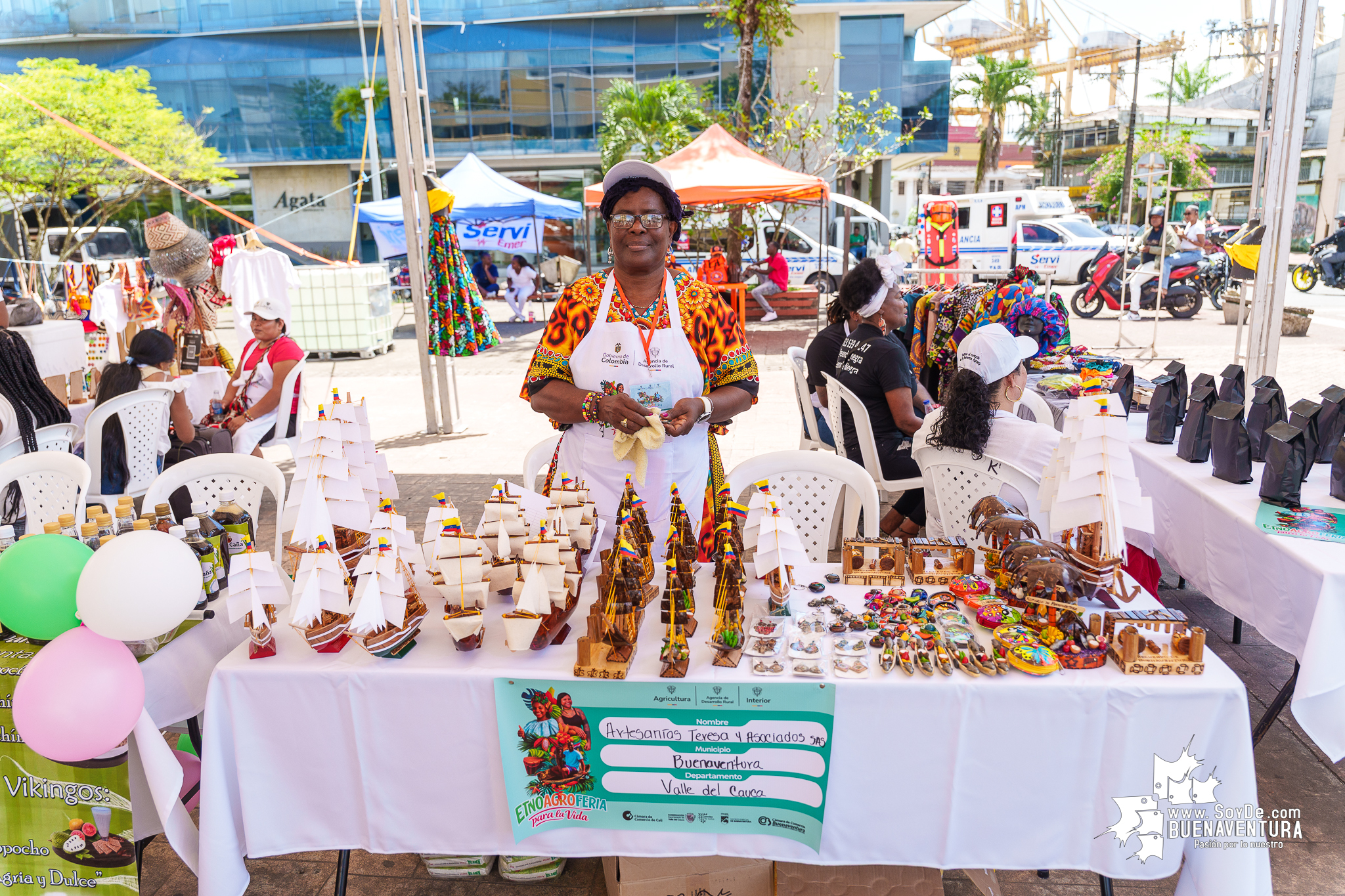 La Etnoagroferia para la Vida en Buenaventura impuls&oacute; la comercializaci&oacute;n directa de peque&ntilde;os productores