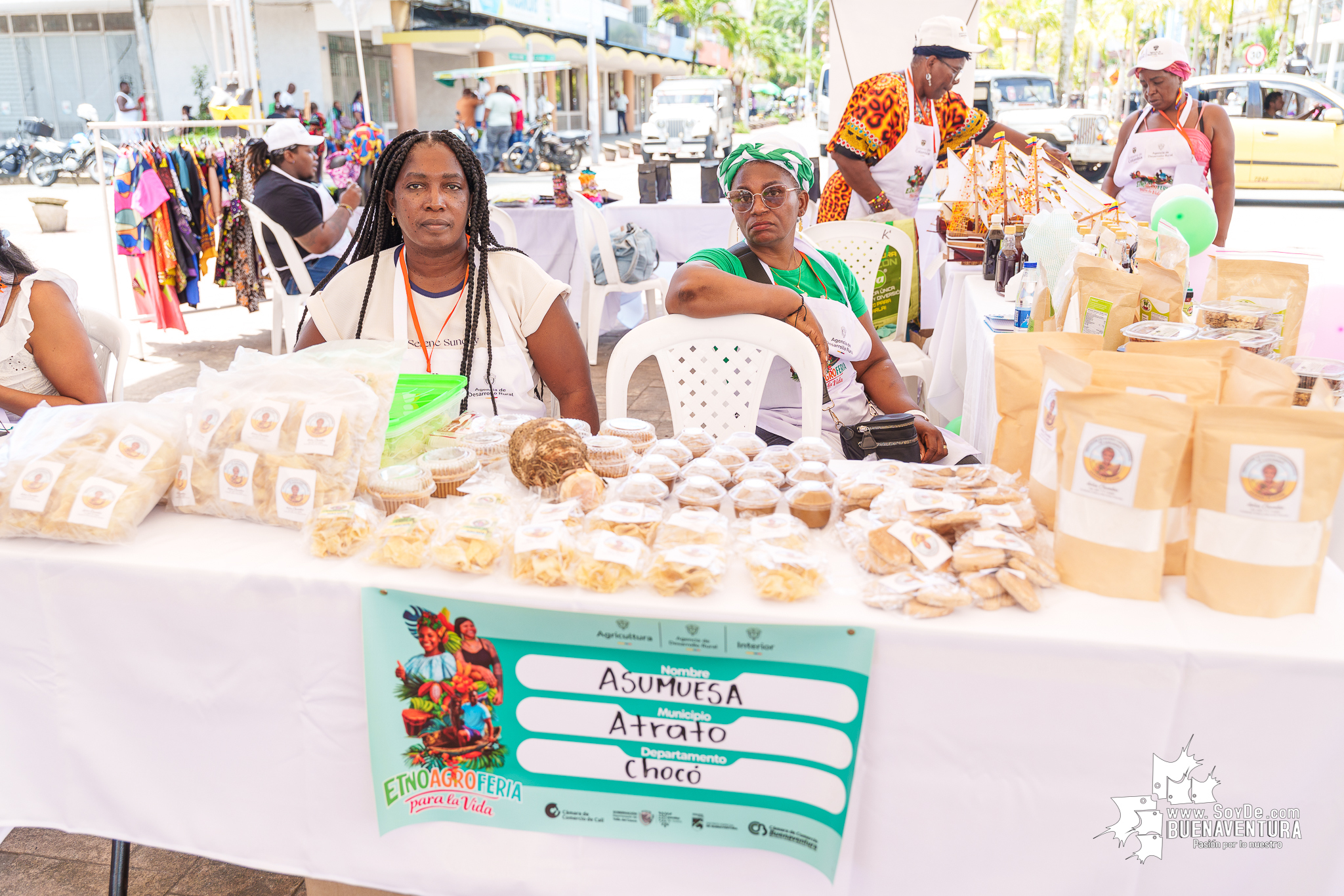 La Etnoagroferia para la Vida en Buenaventura impuls&oacute; la comercializaci&oacute;n directa de peque&ntilde;os productores