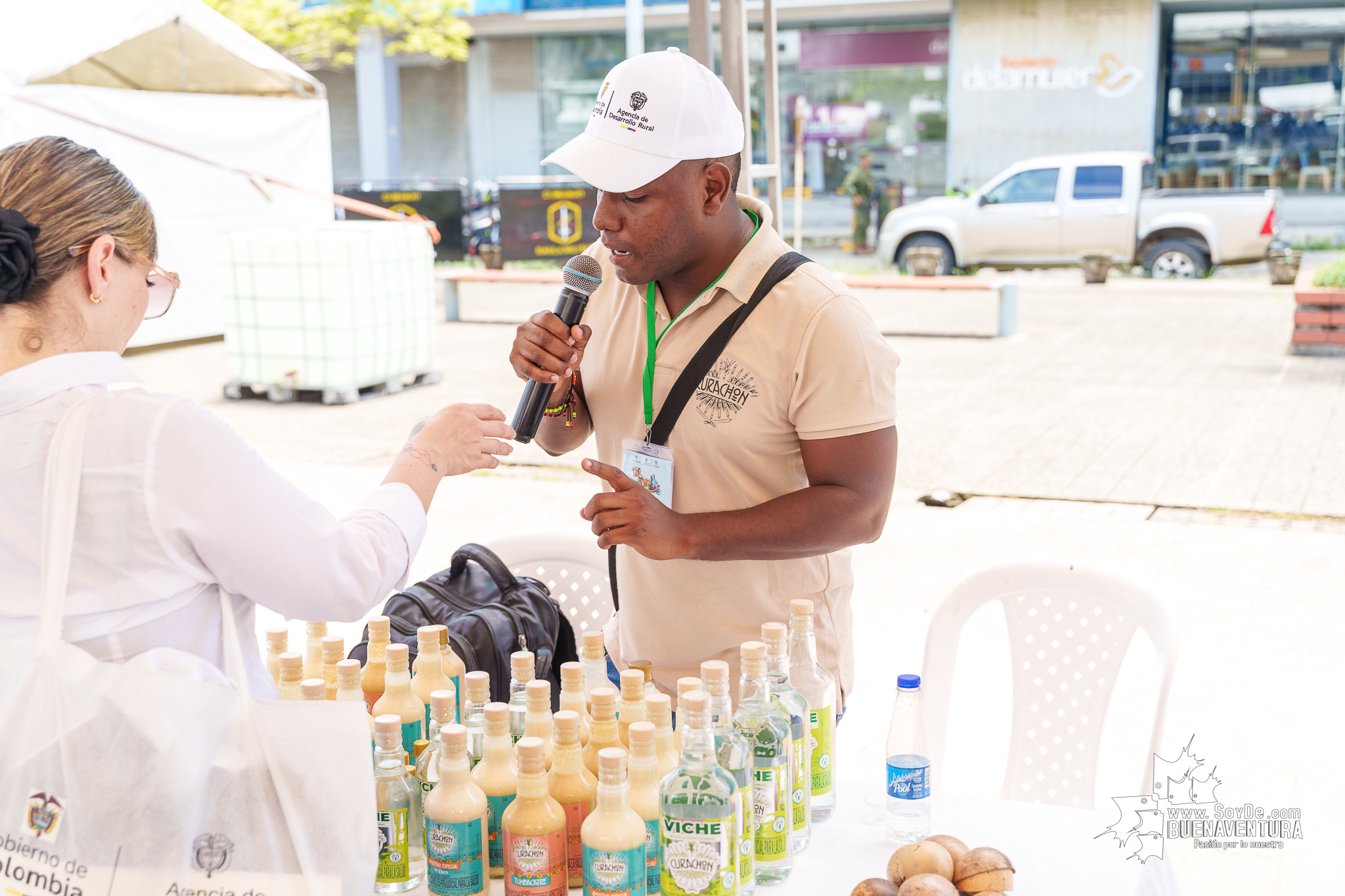 La Etnoagroferia para la Vida en Buenaventura impuls&oacute; la comercializaci&oacute;n directa de peque&ntilde;os productores