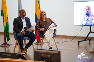 Candidatos vicepresidenciales exponen sus rutas para rescatar a Buenaventura y el Pac&iacute;fico