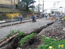 Se inició la fundición de lozas en obras del Bulevar del Centro de Buenaventura 