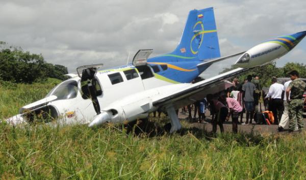 Armada Nacional apoya el rescate de 11 personas en accidente aéreo en Chocó