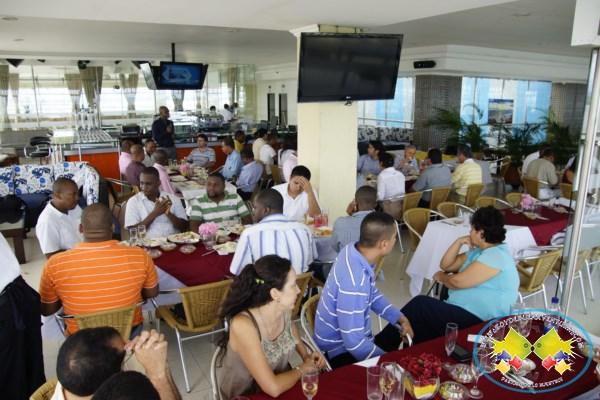 Univalle Sede Pacífico ofreció almuerzo a sus docentes
