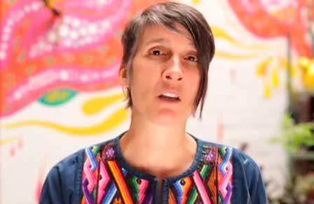 Andrea Echeverri une su voz a la campaña 