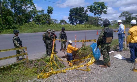 Armada y Policía ubican y sellan válvula de extracción ilegal de combustible en Buenaventura