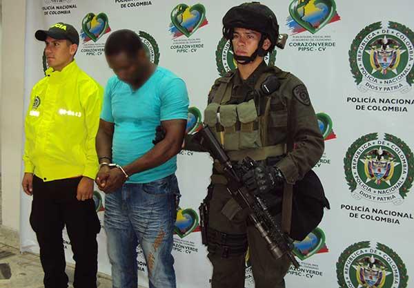Policía recapturó a alias oscurana, presunto cabecilla de la banda criminal los urabeños