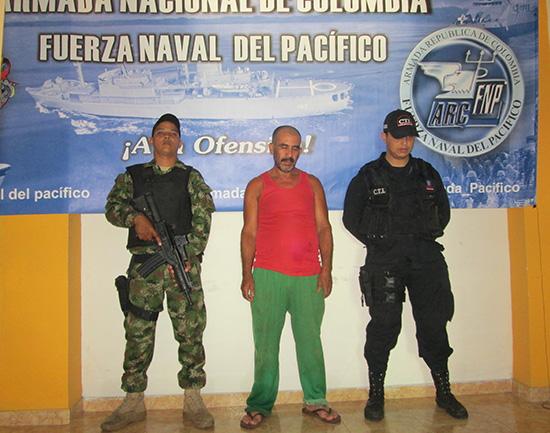 Armada Nacional Captura sujeto por tráfico de estupefacientes en Tumaco
