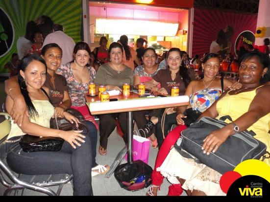 Las mujeres celebraron su día en su Centro Comercial Viva Buenaventura