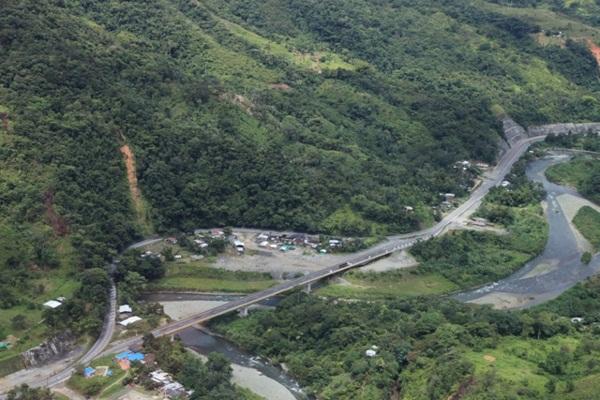 Mintransporte se re&uacute;ne con concesiones viales en busca de soluciones que permitan agilizar obras