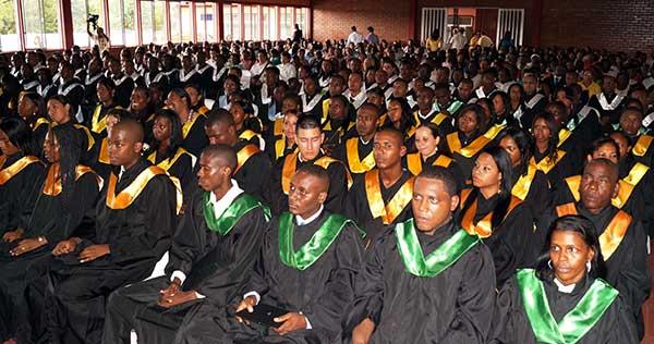 La Universidad del Pac&iacute;fico gradu&oacute; 163 nuevos profesionales y tecn&oacute;logos