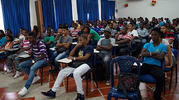 Pares académicos evaluarán los programas de Administración de Negocios Internacionales y Tecnología en Gestión Hotelera y Turística en Unipacífico