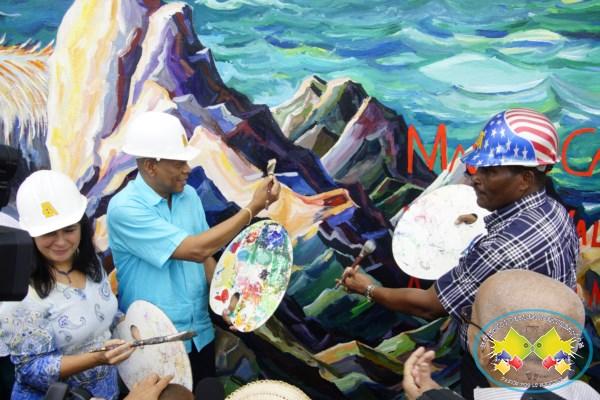 Se realizó pincelada protocolaria en la recuperación del mural Buenaventura 450 años al Cosmos