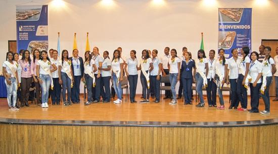 Candidatas a Señorita Buenaventura visitaron las instalaciones de la Sociedad Portuaria