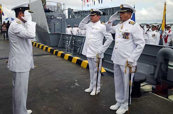 Cambio de mandos militares en unidades de la Armada Nacional en Buenaventura