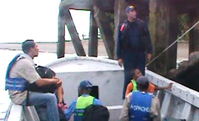 Armada Nacional rescata cinco personas en la bahía de Buenaventura
