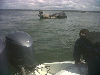 Armada Nacional rescata cuatro personas en el pac&iacute;fico