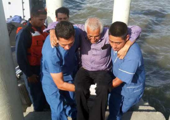 Armada Nacional rescata a 20 turistas en la bahía de Buenaventura