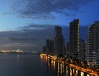 Jorge Idárraga hace entrega de la producción fotográfica Cartagena Couture