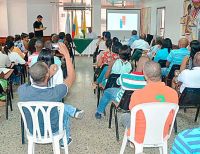 Estudiantes de las instituciones educativas José Ramón Bejarano y Simón Bolívar recibieron charla sobre el uso responsable del internet