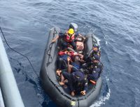 Armada Nacional rescató tres náufragos en el pacífico colombiano