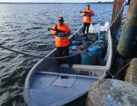 La Armada Nacional interceptó y detiene una embarcación que transportaba más de 845 kilos de cocaína