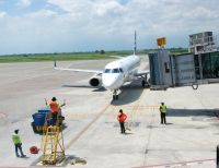 Pasajeros estrenaron el nuevo muelle internacional del aeropuerto Alfonso Bonilla Aragón