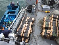 En interdicción marítima, la Armada Nacional incautó 1.3 toneladas de clorhidrato de cocaína cerca de Cabo Manglares