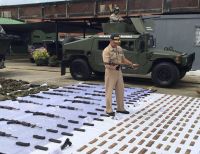 La Armada Nacional incautó en el Chocó, arsenal de guerra e intendencia perteneciente al “clan del golfo”