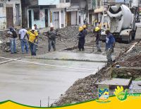 Avanza fundición de losas en la Calle 5 entre la entrada de los barrios El Firme y Trapiche