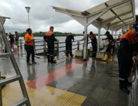 En Tumaco, Dimar y la comunidad adelantan jornada de embellecimiento del muelle Residencias