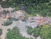 Destruyen maquinaria en operativos contra la minería ilegal en la quebrada La Brea en vía al Bajo Calima